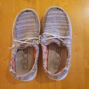 Hey Dude Light Pink Knit Loafers - Little Kid Size 11